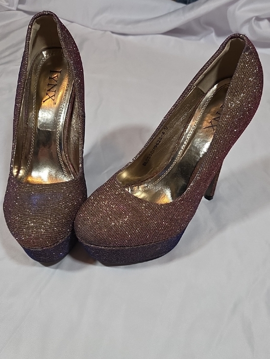 IYNX Shoes - Gold Glitter Irridescent Purple Pink Heels IYNX size 9 Womens